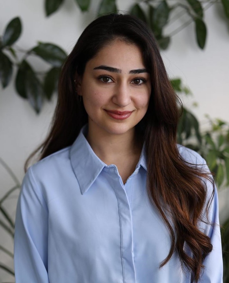 Read more about the article Von Nelkenäpfeln und Maibäumen – Liebesbräuche in Kurdistan und Deutschland
